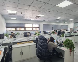 公司自持房源 华宝大厦出售225平 单价1.2万 带稳定租约