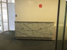 真房源 地铁动物园地上 宝蓝金融创新中心 免中介 可注册全含