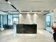 青年大街 夏宫城市广场 南向350平 一线河景 精装带家具