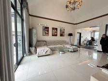 中央华府 143平3居 南北向精装修 拎包入住