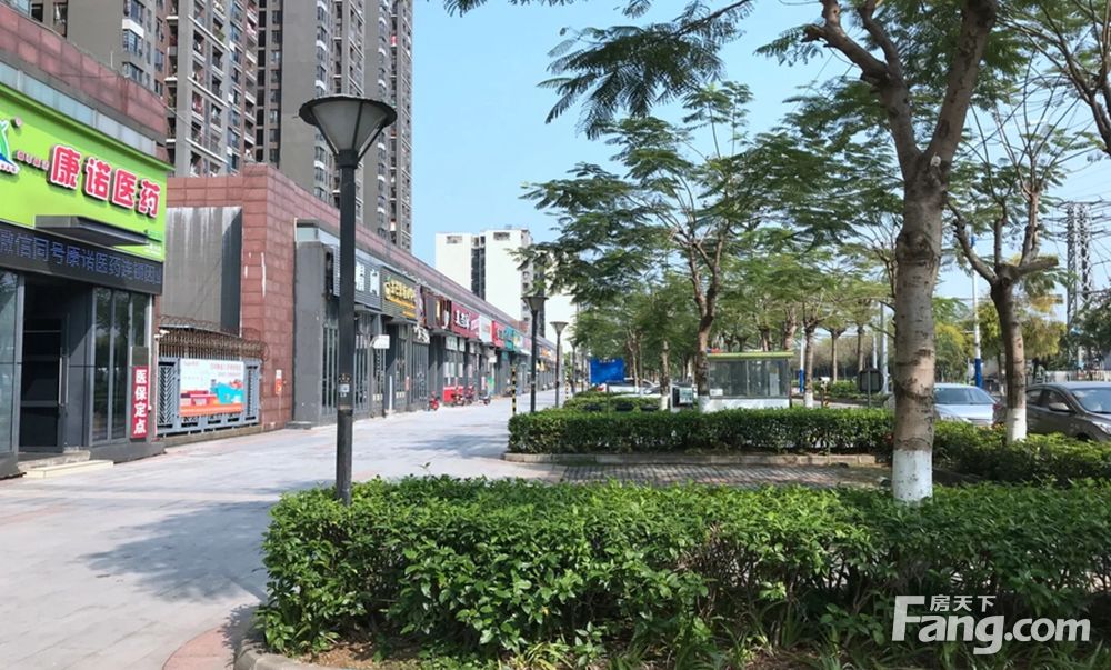 精装南向大3房2卫 保养好 看房方便 价格可谈,佛山顺德伦教万科沁园