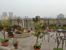 人民花园带屋顶花园 大跃层 房子地段好生活出行很方便