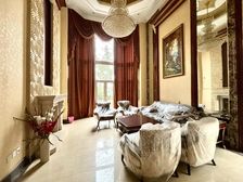 近轻轨高铁+装修保养好+可以拎包入住+独栋