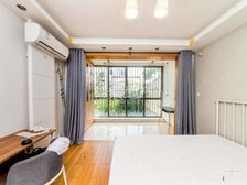 万汇公寓 86平2居 南北向豪华装修