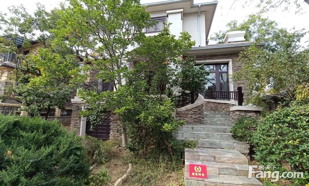 小张推荐密云君山别墅5室5厅精装修美式风格