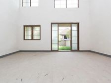 融创城堡型别墅中户,全采光户型,挑空多,双车位