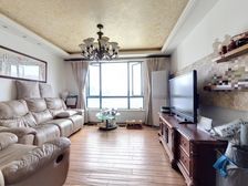 新上!中心位置!边套!电梯高层三房飞机户型 带产权车位!