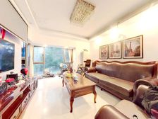 自由水岸花园 4室1厅2卫 精装修 490万元