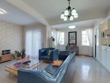 浉城百丽联排别墅!!低密度小区!