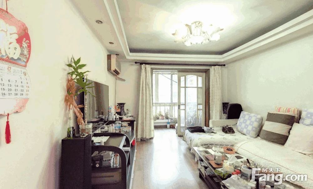 拥金壹个点嘉泰花园2室1厅9592平