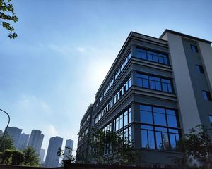 江北海尔路办公独栋港城轻轨站出口500-10000平现房出售
