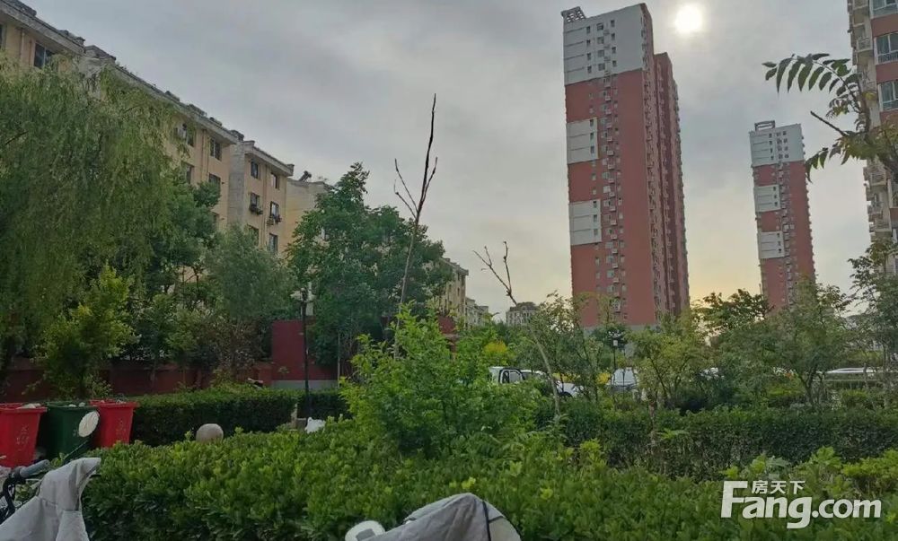 亢龙骏景2室2厅精装修高层采光好