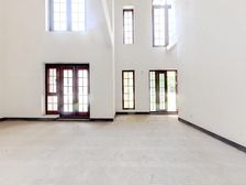 临湖一线大独栋,1平米大花园,靠照母山宜居空气好