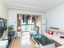 急!(降价80急售!带产权车位)60万豪装全送,中间楼层两房