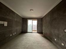 万达旁 金龙湖隔壁 保利鑫城边户三室 好楼层采光通风好