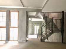 (带100多平私家大花园)宁兴城市花园联排别墅,位置好,毛坯