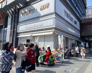 开发商直售(好利来)年租十万,三大学门口,转角口岸大外摆