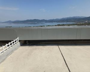 (一线看湖,大露台)茶亭·自由之滨,212平4室2厅2卫白坯