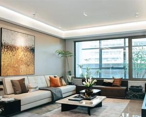 找我低价:102平485万,120平582萬,欢迎电话咨询