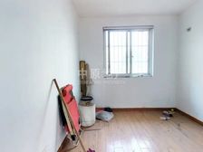 大开间,交通便利,得房率高,居家装修