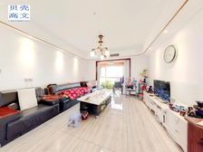 公摊小,装修温馨,拎包入住诚心出售,看房方便