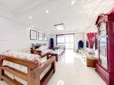 业主诚心出售,洋房得房率高,精装修拎包入住!