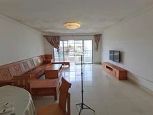 湖江公寓 ,电梯5房户型好,大平层,邻南湖公园,江北大道