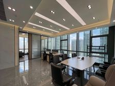 寰宇汇金UCC精装140平2隔间双面采光家具齐全看东莞大道!