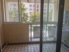 浦江世博家园十一街坊2室1厅 正南 精装修 舒适楼层 满二年