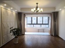 湖山香颂湾 92.00平2居 南北向精装修 现在降价195万