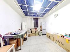 业主急售 性价比高 交通便利,旁边配套方便