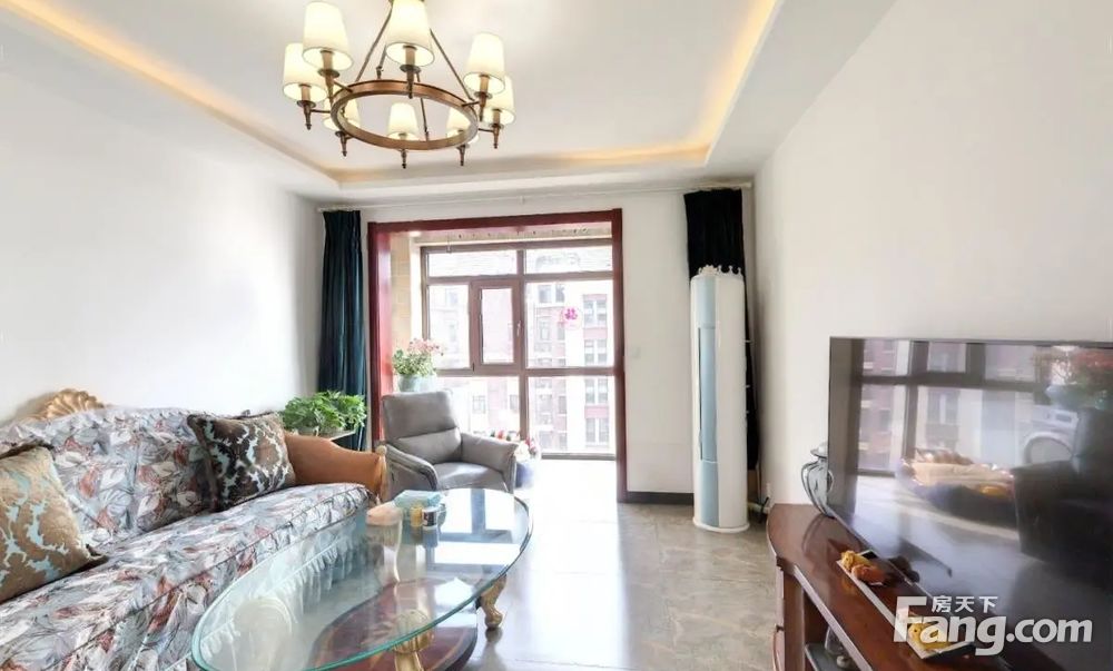 云锦世家 洋房两室客厅没垛子 精致装修 不临,天津西青中北镇云锦世家