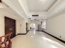 《主推》新出独栋别墅 两层带地下 私家车库 费用0.5%