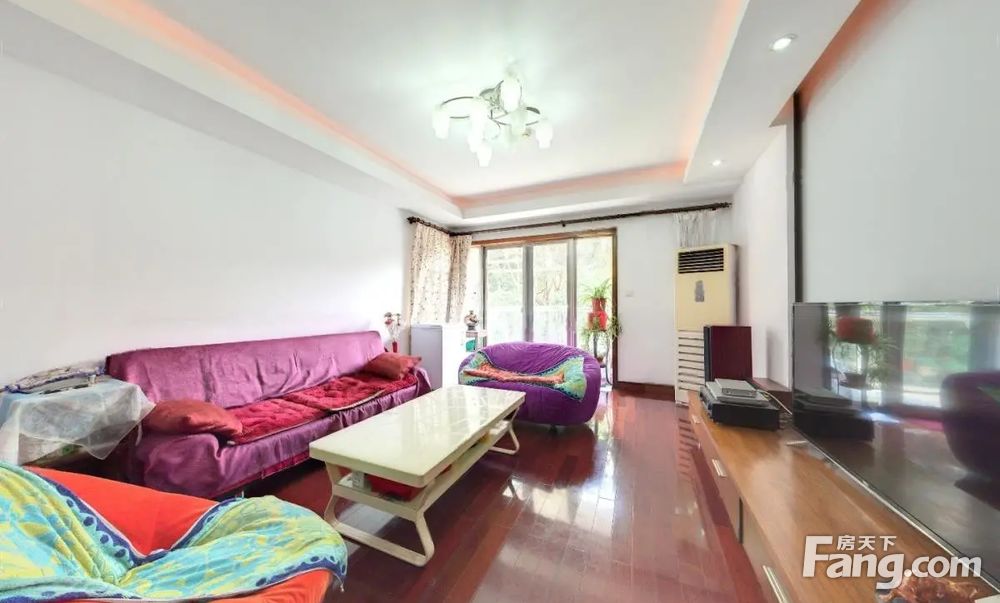 新上星海湖左岸花园电梯洋房3房2厅2卫诚意出售