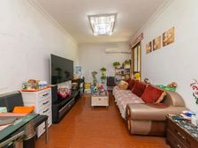 小区环境优美,自带娱乐设施,停车方便,近地铁,对面长征医院