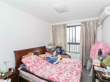 近地铁,中高层采光好,一手少税,满五 ,配套成熟,业主急售