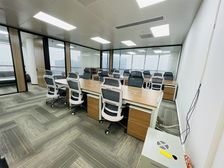 粤海广场 全新精装 带办公家具出租单边位采光好 双地铁