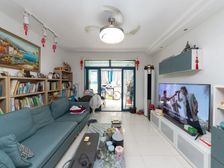 全明大三房,带大花园,喷泉位置,满五少税,看房方便!