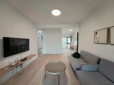 精装修,拎包入住蜗居时代,您理想的选择 !