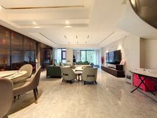 龙湖源著东区 4室2厅 上叠 装修很好