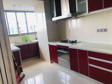 大三房送一个书房,高区,采光好,南北通透,小区中心位置