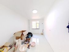 此房满五南北通透户型房子精装修低楼层,带地下室