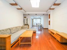 龙华板块 品质小区 南北通三房 有固定停车位 业主买好房子了