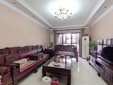 富力丹麦小镇D区 3室1厅 137.24平