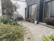 古城区平门府独栋 精装修带大露台 北入户南花园90平 双车库