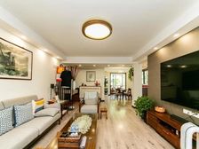 康健板块 小高层带电梯南北通三房 送个产权车位 08年竣工