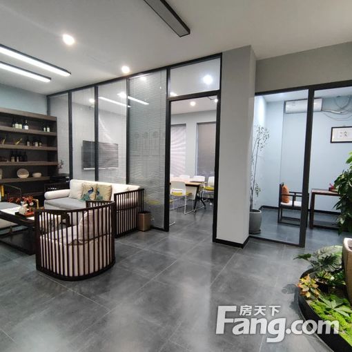  �ϰ�һ�� �Ļ� �ٽֱ߻� �������� KTV ������ ��ʱ���� 