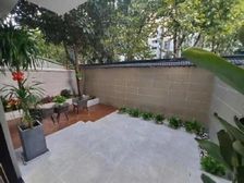 5年难出一套!长阳路地铁口 双南双天井精装房