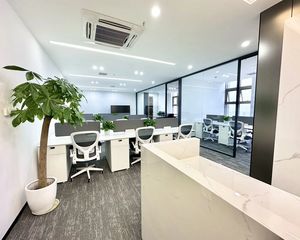 降价销售、年收八万、双地铁加持、人气财气旺、富力中心市中心