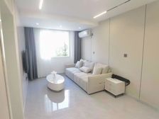 康健 近医院 出行方便 商业配套成熟 中间好楼层 有电梯